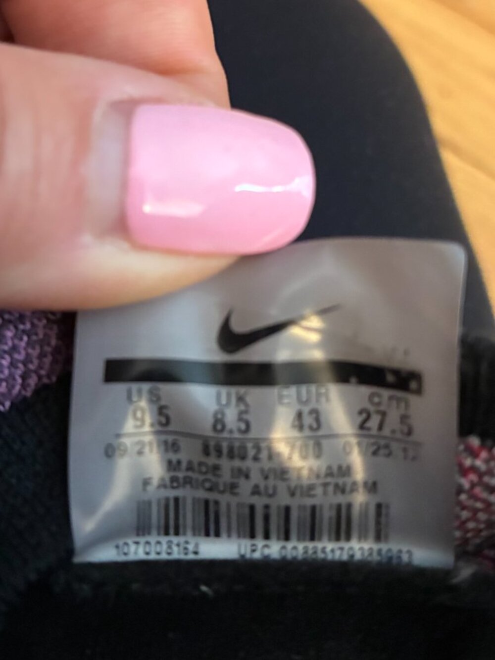 Nike Air Rainbow Running Shoes - Picture 4 of 4